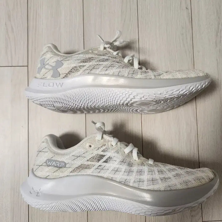 [BUNJANG] Under Armour Velocity Wind 2 CN Women&