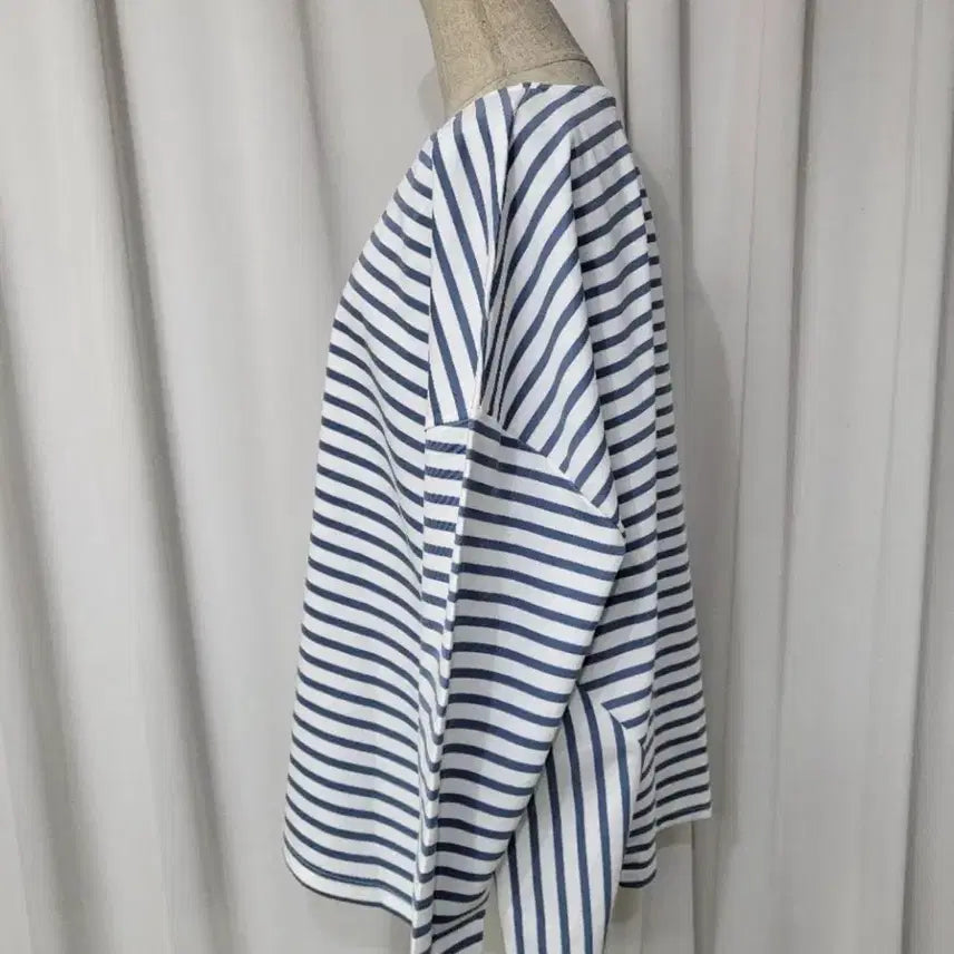 [BUNJANG] Striped T-shirt / 새제품  소재좋고 사이즈좋은 스트라이프 티셔츠