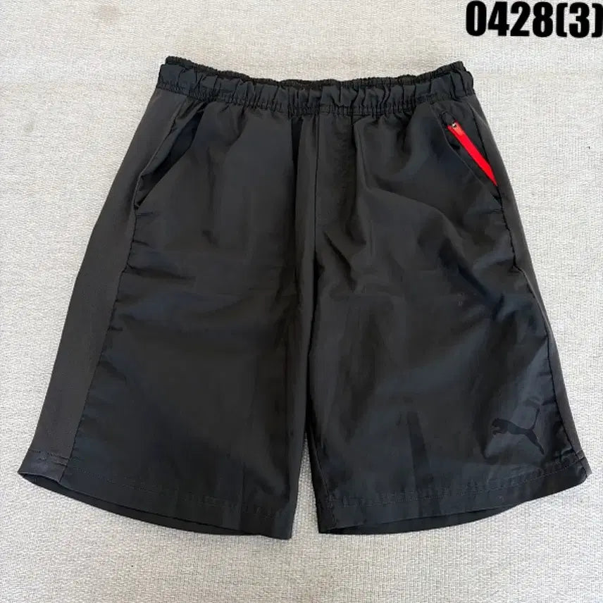 [BUNJANG] Puma Black Shorts Red Point S / 푸마 블랙 반바지 레드포인트 S  0428(3)