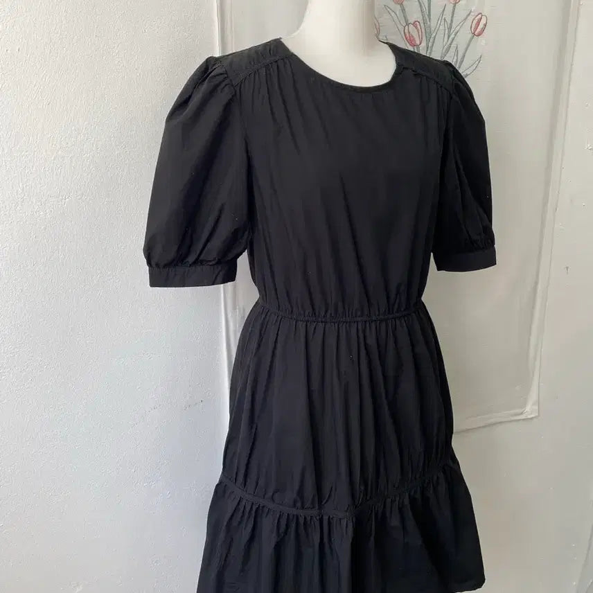 [BUNJANG] 8 Seconds Shirred Mini Dress with Puff Sleeves / 에잇세컨즈 셔링 미니 원피스 반팔 퍼프