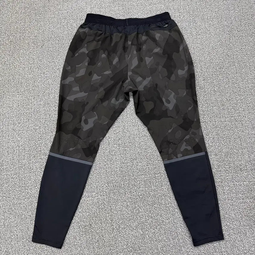 [BUNJANG] Nike Dri-FIT Swift Flex Camo Jogger Pants / M 나이키 드라이핏 러닝 스위프트 플렉스 카모 조거 팬츠 바지