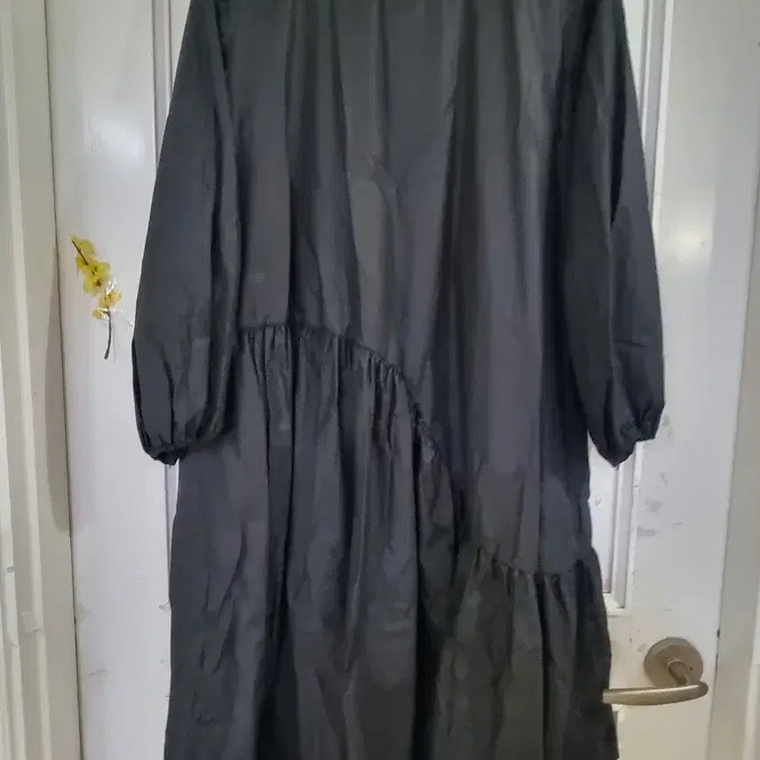 [BUNJANG] Black Cotton Long Dress / 봄 여름  디자인이쁜 고급스러운  바스락 면 롱원피스 가슴단면50