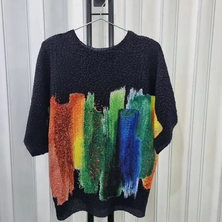 [BUNJANG] Colorful Printed Short-Sleeve T-Shirt / 컬러풀 프린팅 반팔 티셔츠