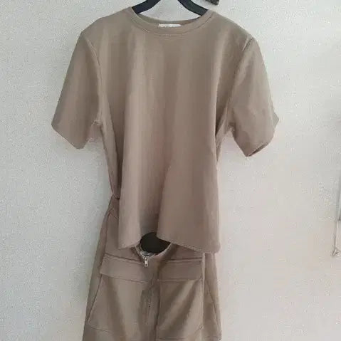 [BUNJANG] Tweeim Mini Dress / 트임원핏