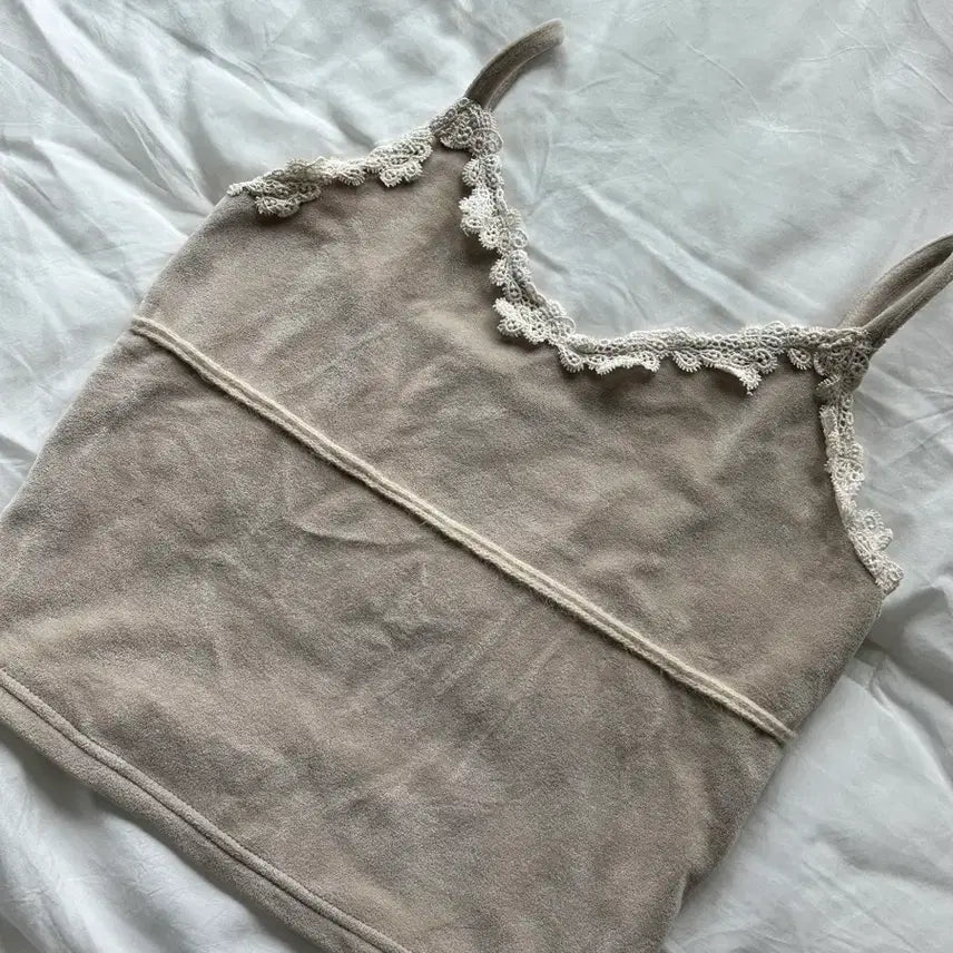 [BUNJANG] Beige Lace Cami Top / 김아홉) 베이지 레이스 끈나시