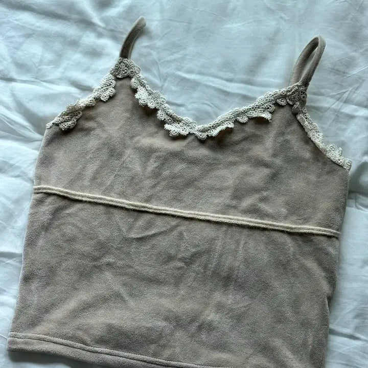 [BUNJANG] Beige Lace Cami Top / 김아홉) 베이지 레이스 끈나시