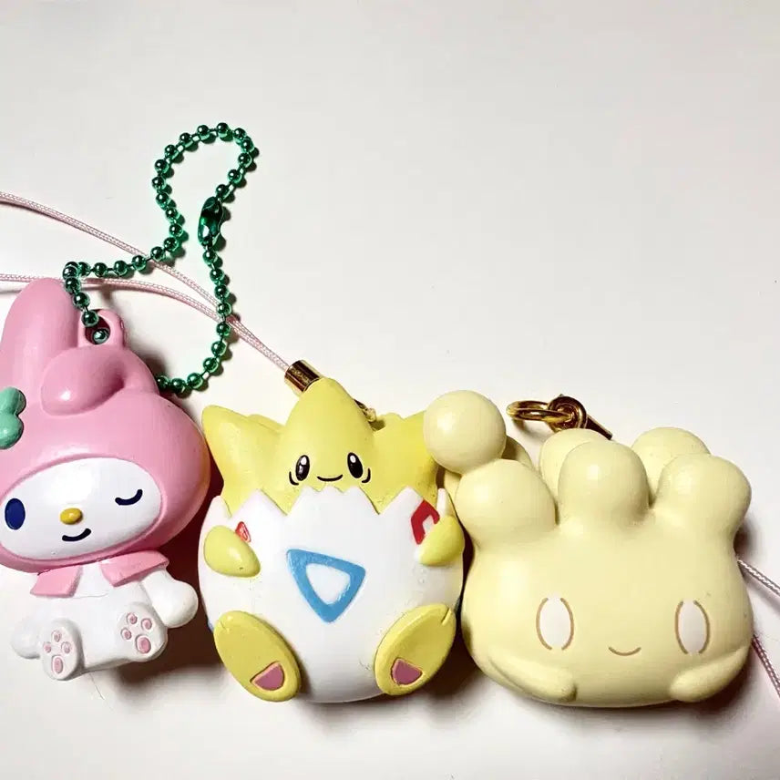 [BUNJANG] Pokemon Flat Mascot Keychain Set (Combined) / 키링가챠피규어 포켓몬납작마스코트 토게피 마빌크 산리오 마이멜로디 일괄