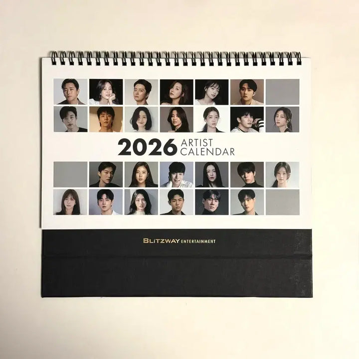 [BUNJANG] Blitzway 2026 Artist Calendar Ju Ji Hoon Do Kyung Soo Chun Woo Hee / 블리츠웨이 2026 아티스트 캘린더 달력 주지훈 도경수 천우희
