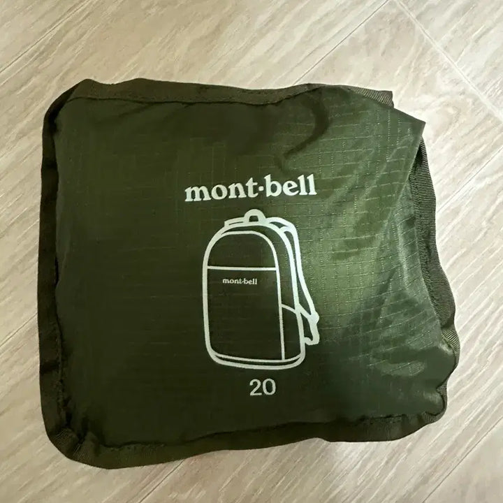 [BUNJANG] Montbell Packable Backpack Olive / 몽벨 포켓터블 백팩 올리브색