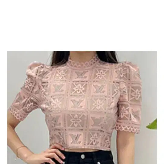 [BUNJANG] Louis Vuitton Lace Puff Sleeve Blouse Size S / 루이비통 홀복 블라우스(44)
