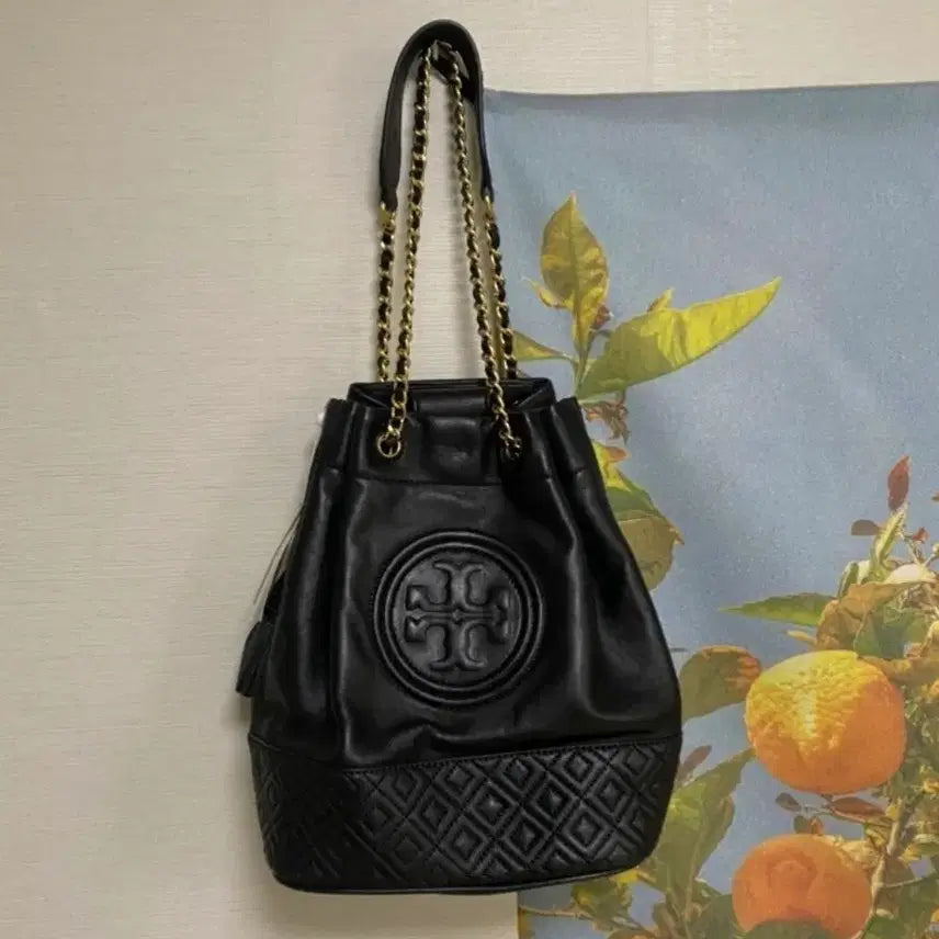 [BUNJANG] Tory Burch Fleming Leather Bucket Bag / 토리버치 플레밍 체인 복조리백 버킷백