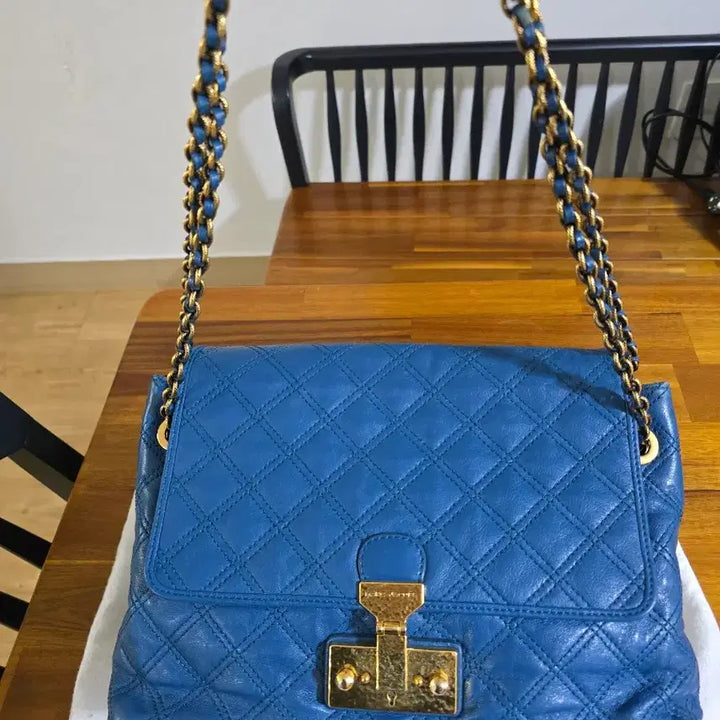 [BUNJANG] Marc by Marc Jacobs Quilted Chain Bag / 마크바이마크제이콥스 퀼팅 체인백