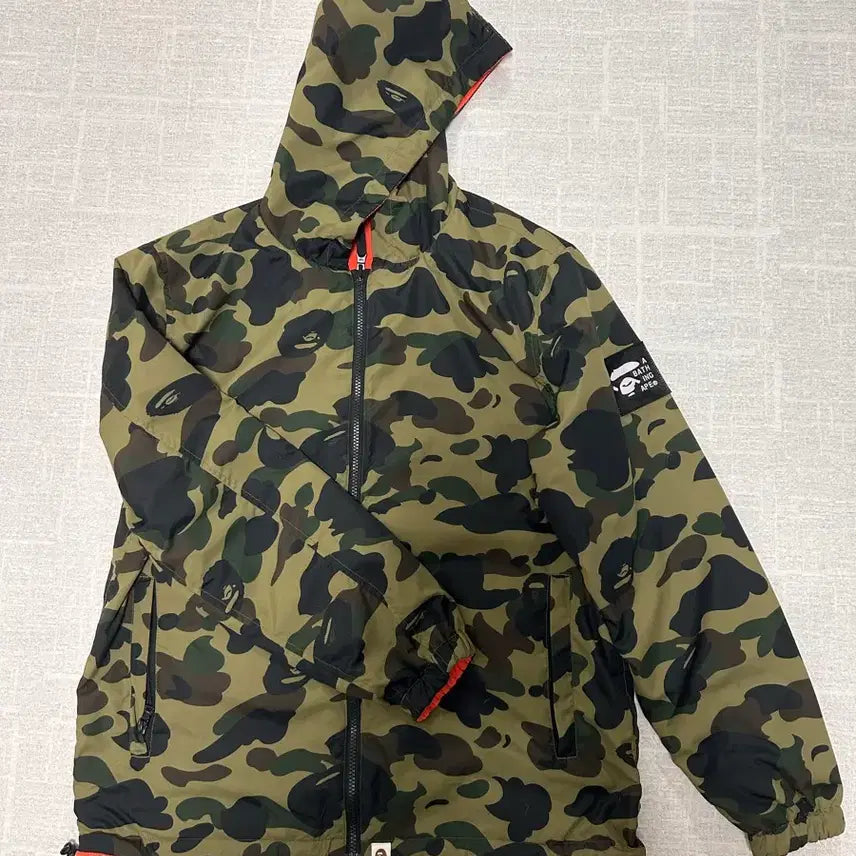 [BUNJANG] Bape First Camo Reversible Hooded Jacket / 베이프[bape]퍼스트 카모 리버시블 후드자켓