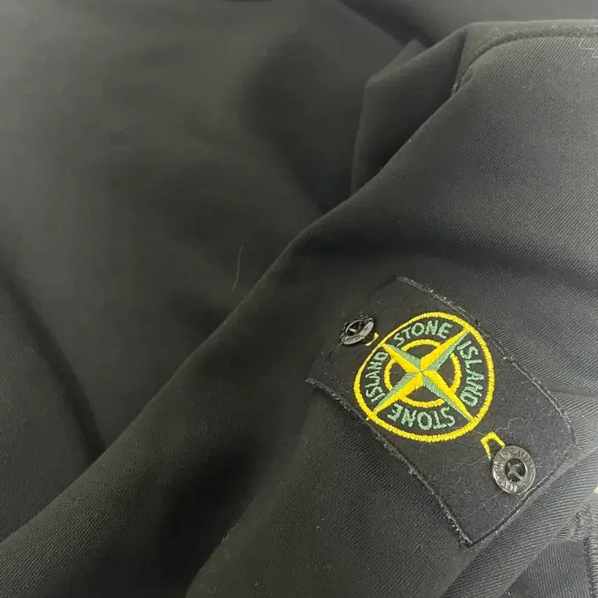[BUNJANG] Stone Island Black Sweatshirt M / 스톤아일랜드 블랙 맨투맨 m