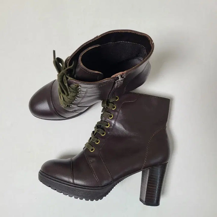[BUNJANG] Esquiar Ankle Boots (235mm) / (무료배송) 235mm 에스콰이아 앵클부츠