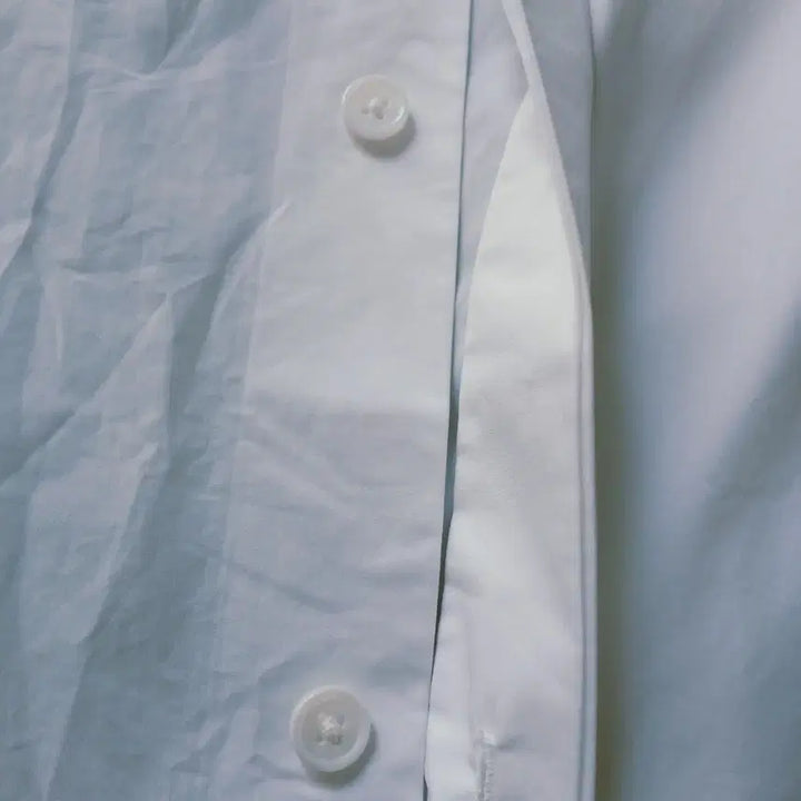 [BUNJANG] System Three-Stripe Detail Oversized Shirt / 독특한 디자인 시스템 삼선 포인트 셔츠