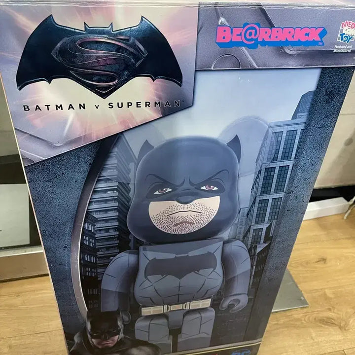 [SOLD OUT] 베어브릭 배트맨 1000%