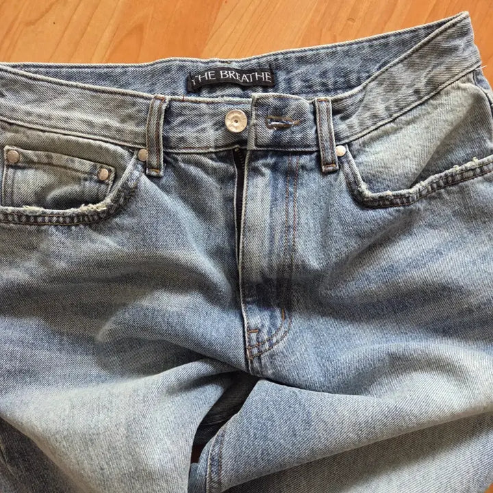 [BUNJANG] Breed Ringslub Light Wash Denim Jeans (S) / 브리드 링슬럽 비죠 연청 데님 새제품 s