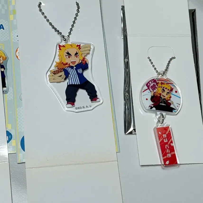 [BUNJANG] Demon Slayer Ion Collaboration Acrylic Keychain &amp; Can Badge Bundle / 귀멸의 칼날 이온 콜라보 키홀더 캔뱃지 일괄 판매