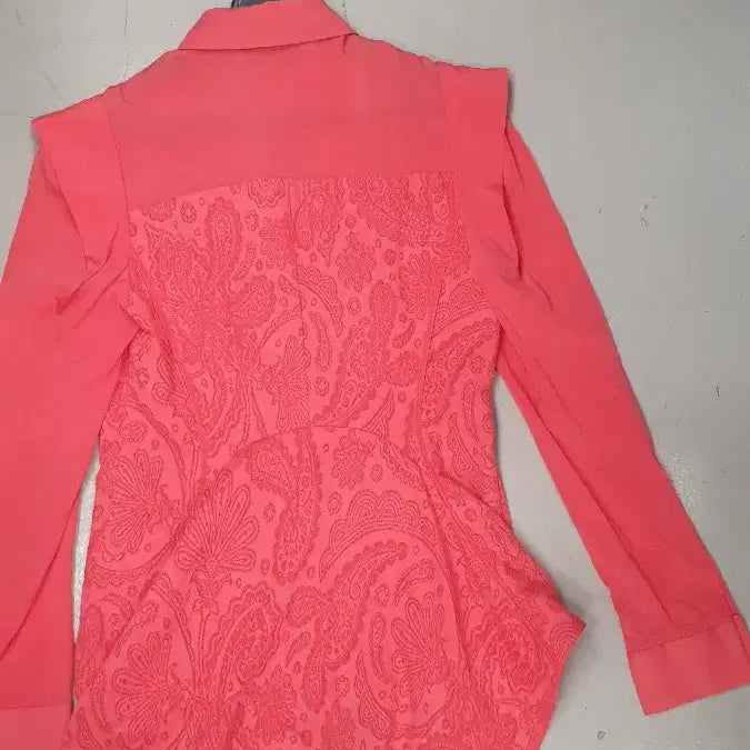 [BUNJANG] Objet Rose Red Paisley Embroidered Blouse Size 2 / 오브제 로즈레드 블라우스 2사이즈