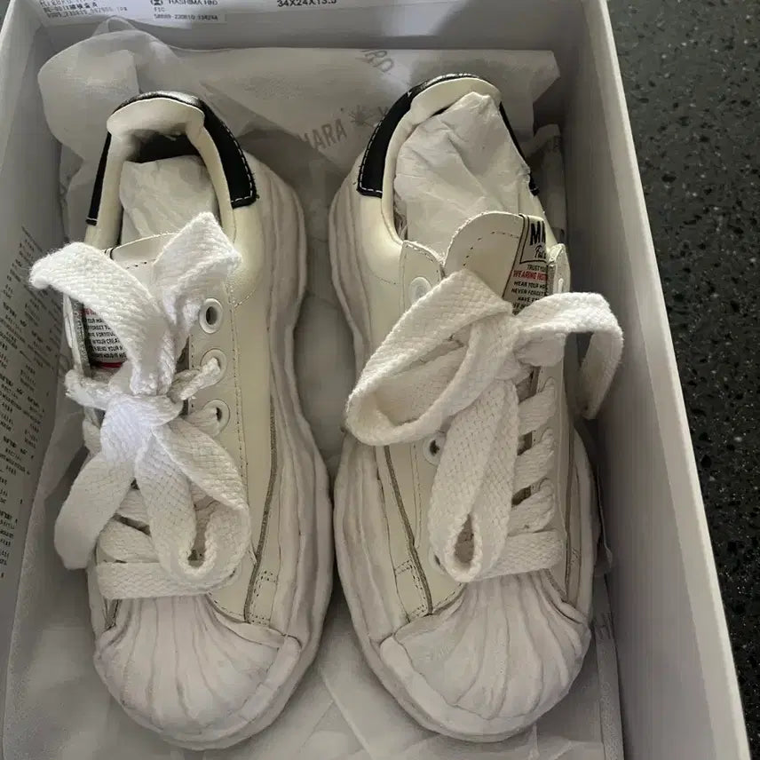 [BUNJANG] Maison Mihara Yasuhiro Leather Sneakers 36 / MMY 메종 미하라 야스히로 레더 스니커즈 36