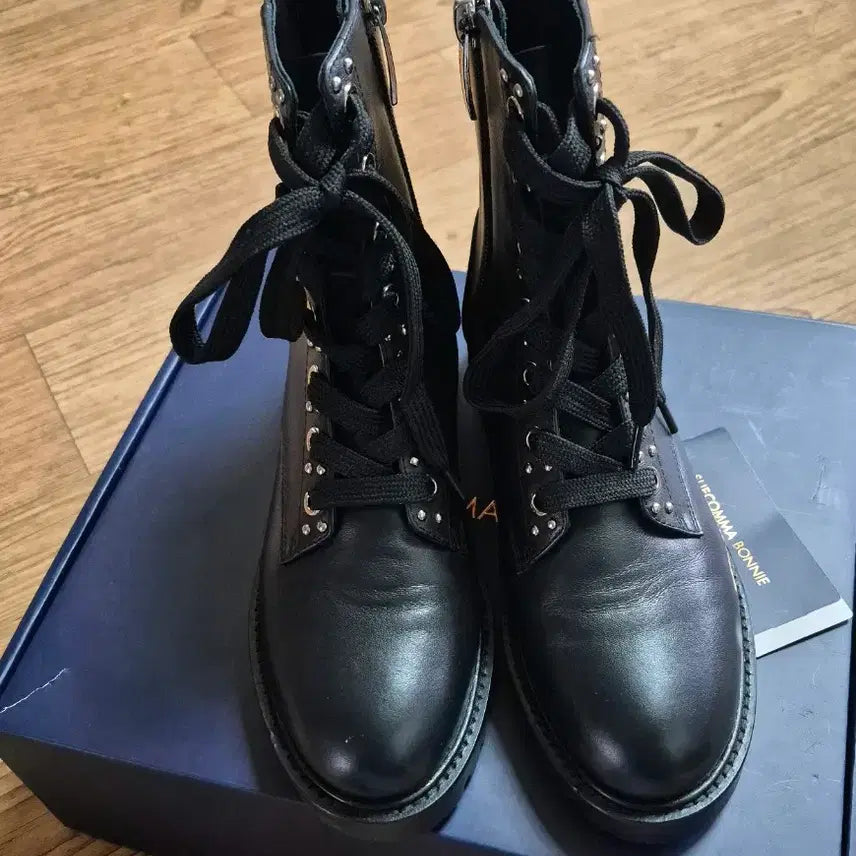 [BUNJANG] SUECOMMA BONNIE Ankle Boots Size 230 / 슈콤마보니 부츠 230(360)새상품급