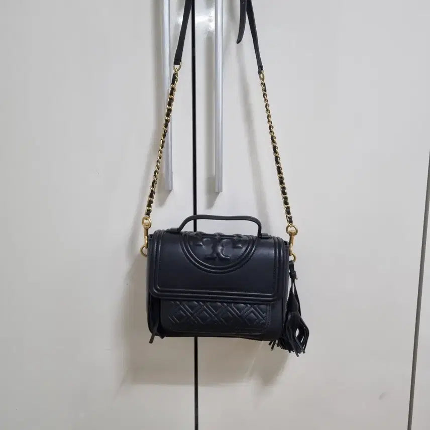 [BUNJANG] Tory Burch Fleming Convertible Crossbody Bag / 토리버치플레밍컨버터블크로스백