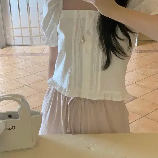 [BUNJANG] Live Hour Short Sleeve Blouse / 리브아워 반팔 블라우스 새상품 택포