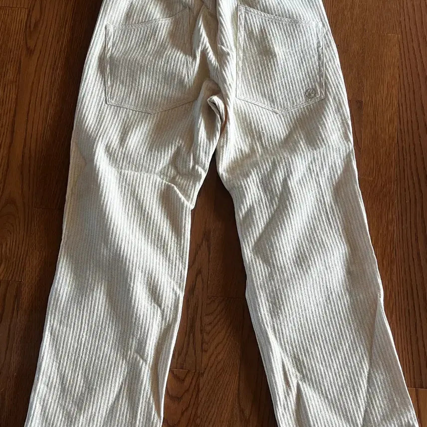 [BUNJANG] yiyae Beige Pants / yiyae 베이지 팬츠