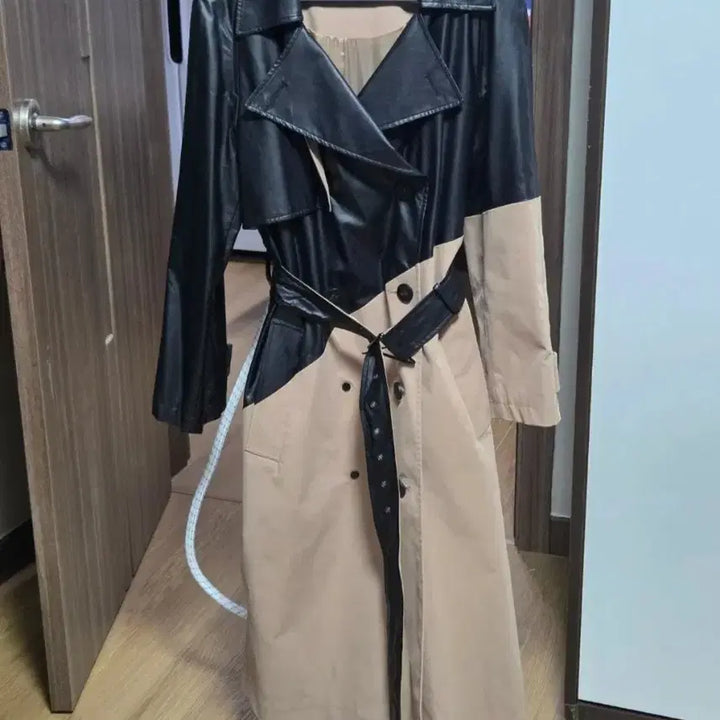 [BUNJANG] Stinger Leather Trench Coat / stinger 가죽 트렌치코트