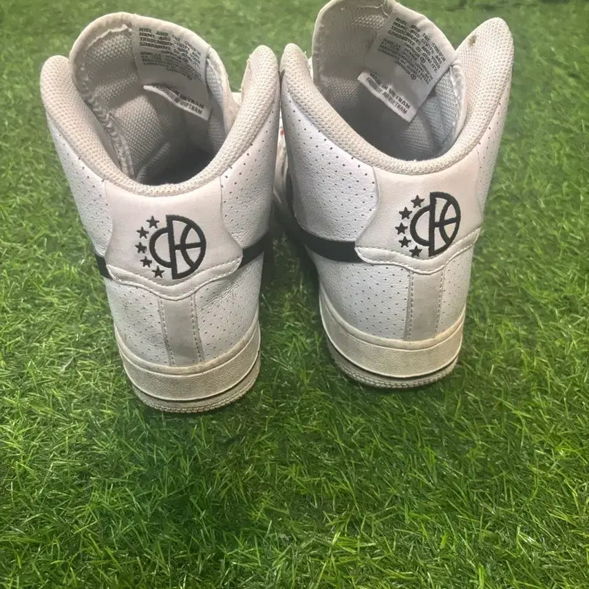 [BUNJANG] Nike Air Force 1 High White/Black Sneakers / 나이키 에어포스1 하이 흰/검