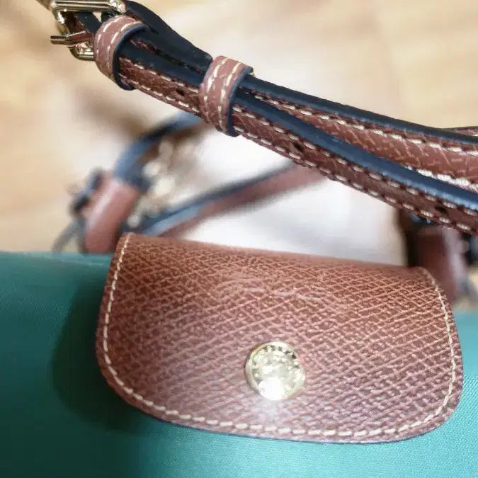 [BUNJANG] Longchamp Le Pliage Green Shoulder Bag with Pouch / 롱샴 르 플리아쥬 그린 숄더백 + 파우치