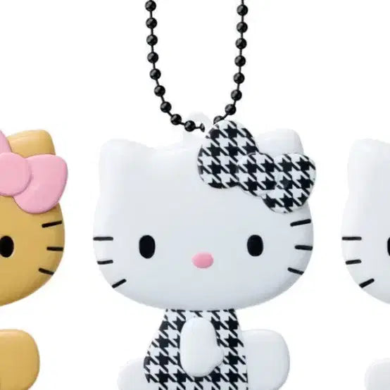 [BUNJANG] Hello Kitty Mirror Collection Keychain / 헬로키티 미러컬렉션 키링