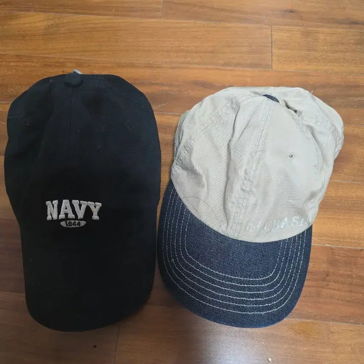 [BUNJANG] Two-Tone Baseball Cap (Navy/Beige) / 볼캡 모자 2종 (네이비/베이지)