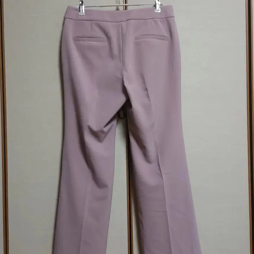 [BUNJANG] The izzat Semi Wide Fit Slacks Pink Polyester Blend / The izzat)더아이잗 10부 슬랙스