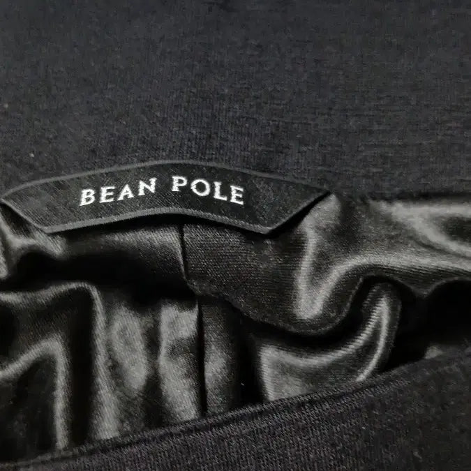 [BUNJANG] Beanpole Black Flared Skirt / 빈폴 블랙 플레어 스커트(상태최상)