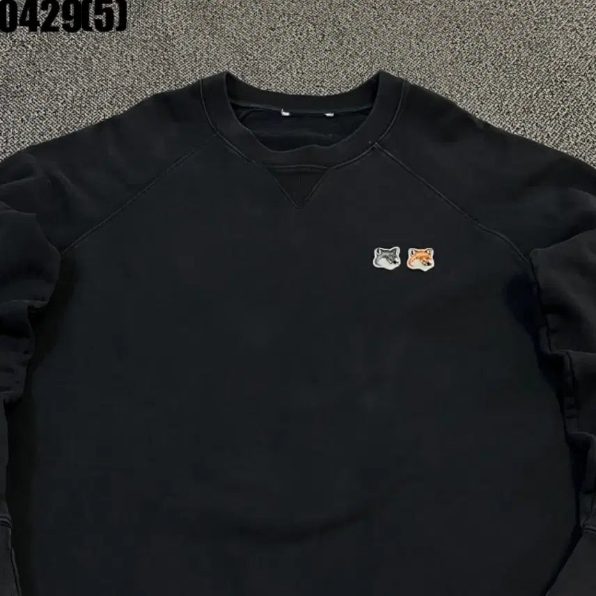 [BUNJANG] Maison Kitsuné Fox Head Black Sweatshirt / 메종키츠네 폭스헤드 블랙 맨투맨 0429