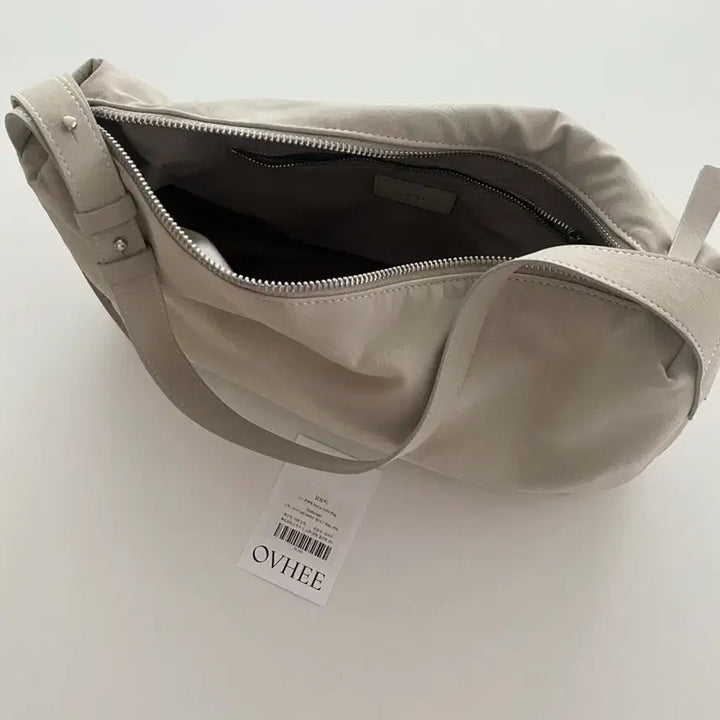 [BUNJANG] OHEH Nesa Suede Hobo Bag / 오브히 네사 스웨이드 호보백