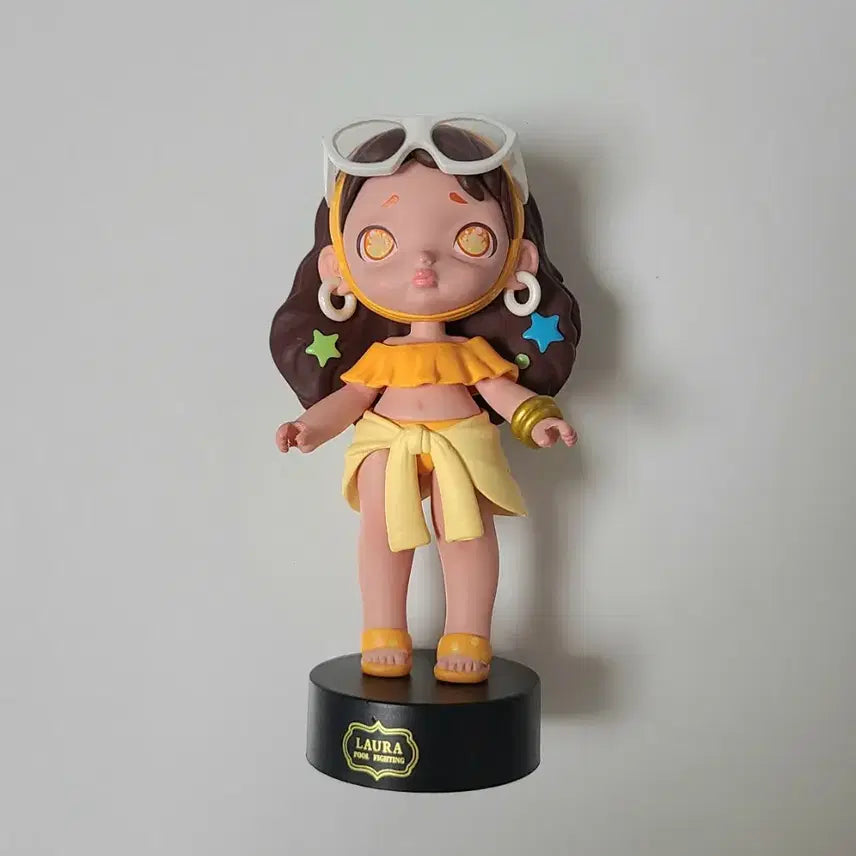 [BUNJANG] Authentic Laura Figure Special Offer / 로라정품피규어특가