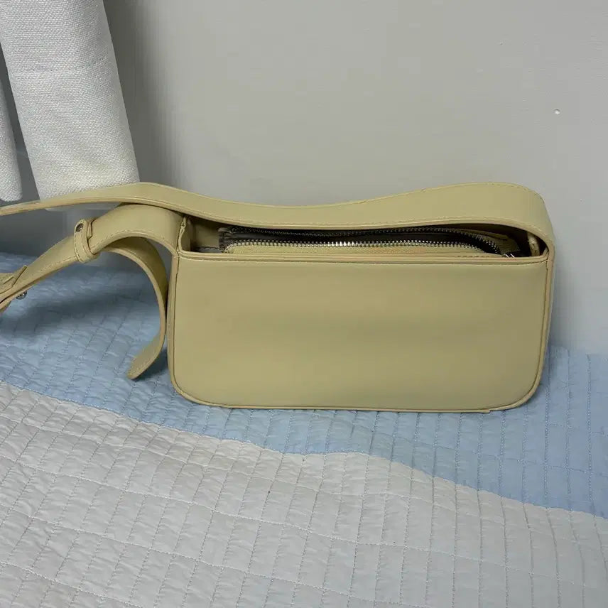 [BUNJANG] 8SECONDS Shoulder Bag / 에잇세컨즈 가방
