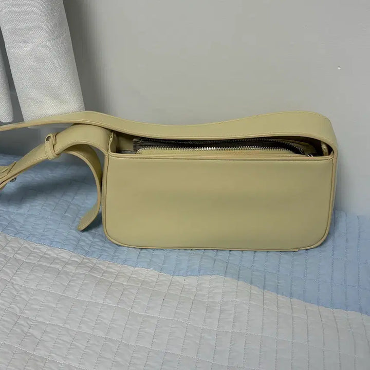 [BUNJANG] 8SECONDS Shoulder Bag / 에잇세컨즈 가방
