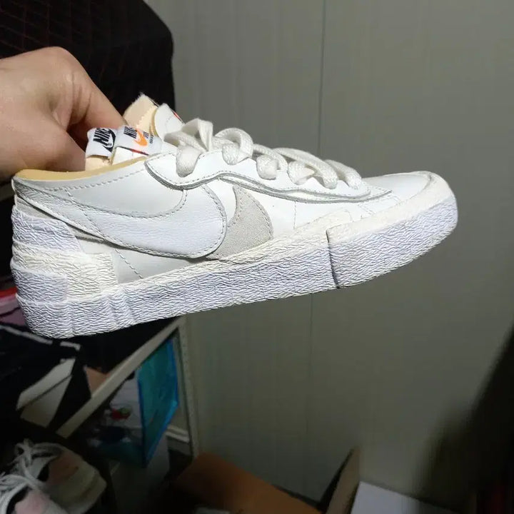 [BUNJANG] Nike x Sacai Blazer Low White (235) / 나이키 사카이블레이저 로우 235