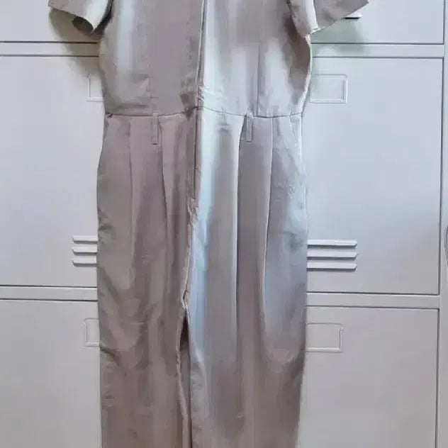 [BUNJANG] Double Standard Detachable Collar Jumpsuit - Beige / 더블스탠다드 점프수트(카라탈부착) - 베이지