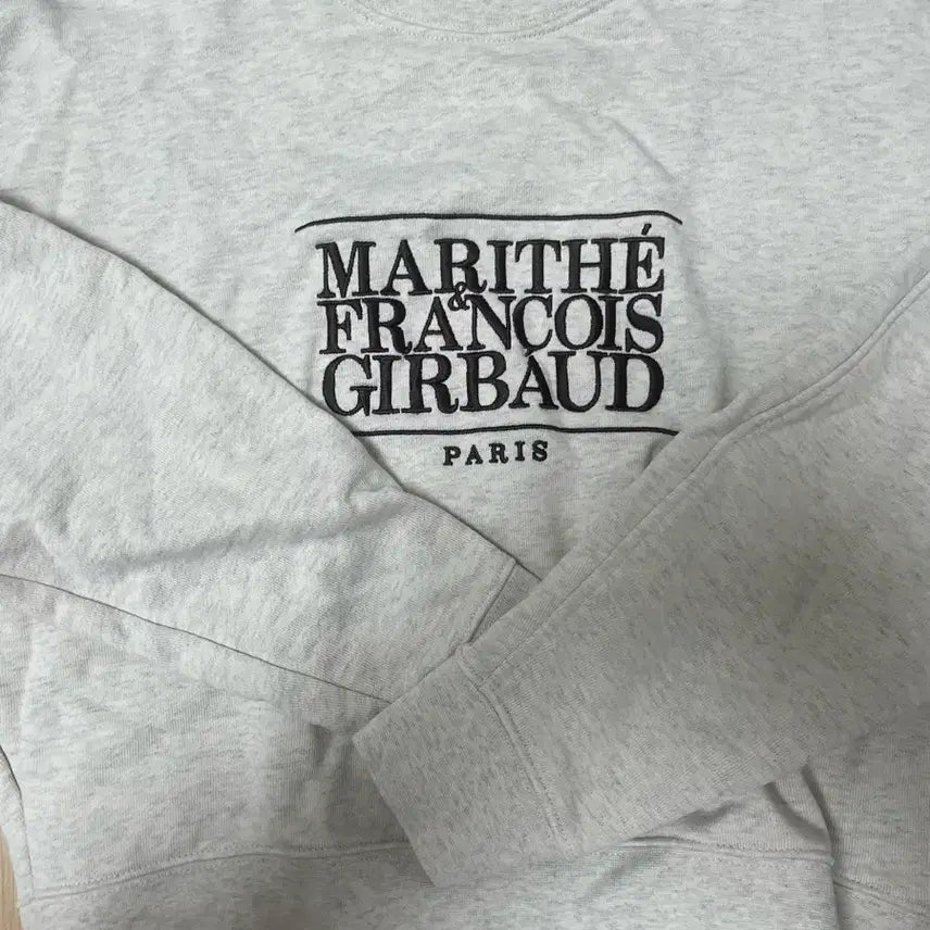 [BUNJANG] Marithe Francois Girbaud Sweatshirt / 마리떼 맨투맨