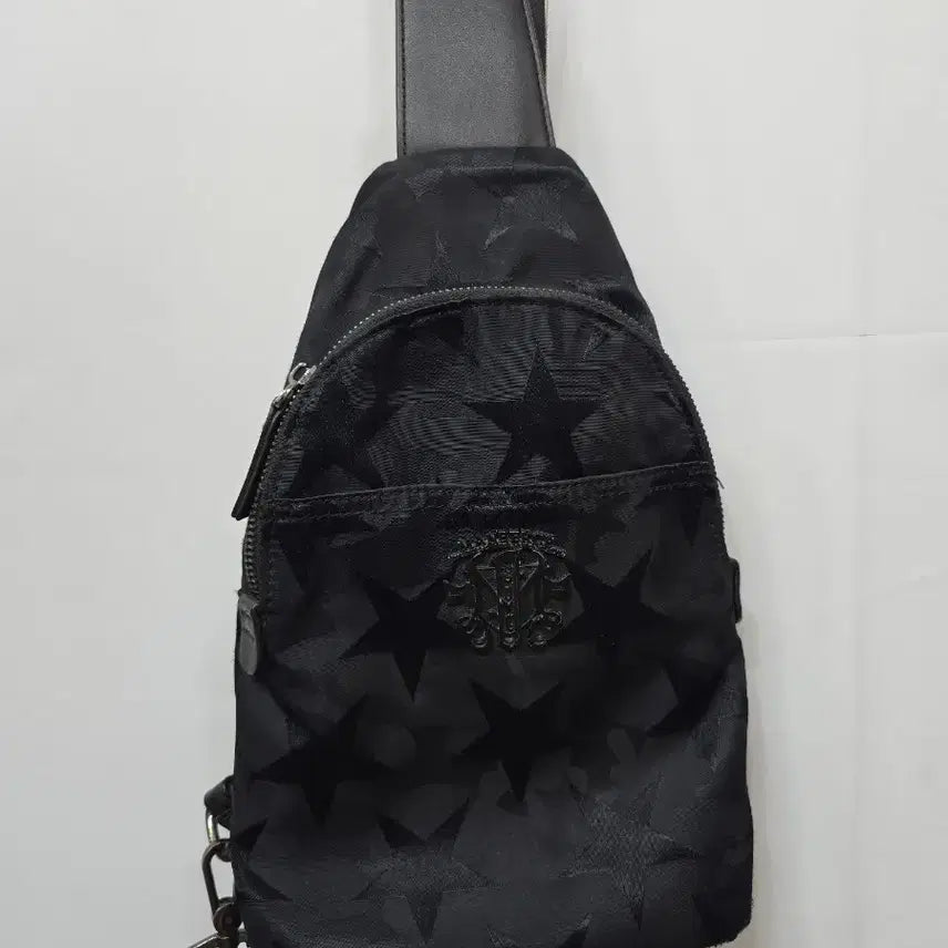 [BUNJANG] Mangvs Sling Bag / 망베르스 슬링백