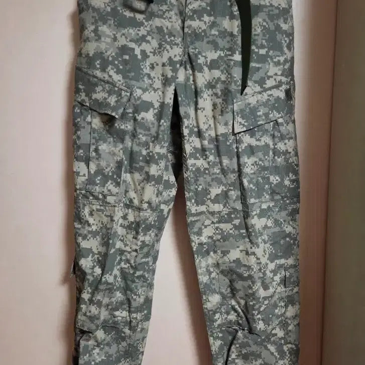 [BUNJANG] Digital Pixel Camo Cargo Pants with Belt / 디지털 픽셀 카모 카고 바지+벨트