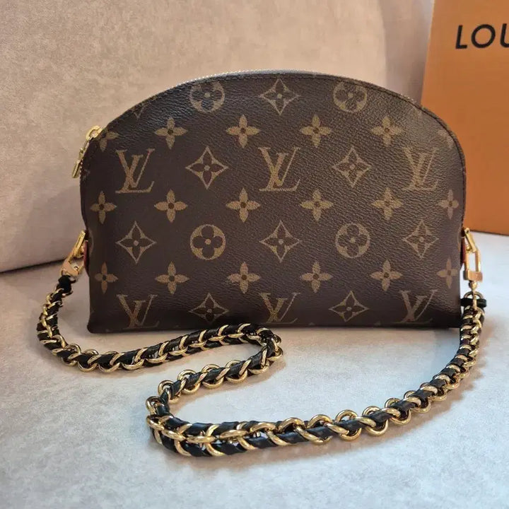 [BUNJANG] Louis Vuitton Cosmetic Pouch MM M46579 / 루이비통  코스메틱 파우치 MM m46579