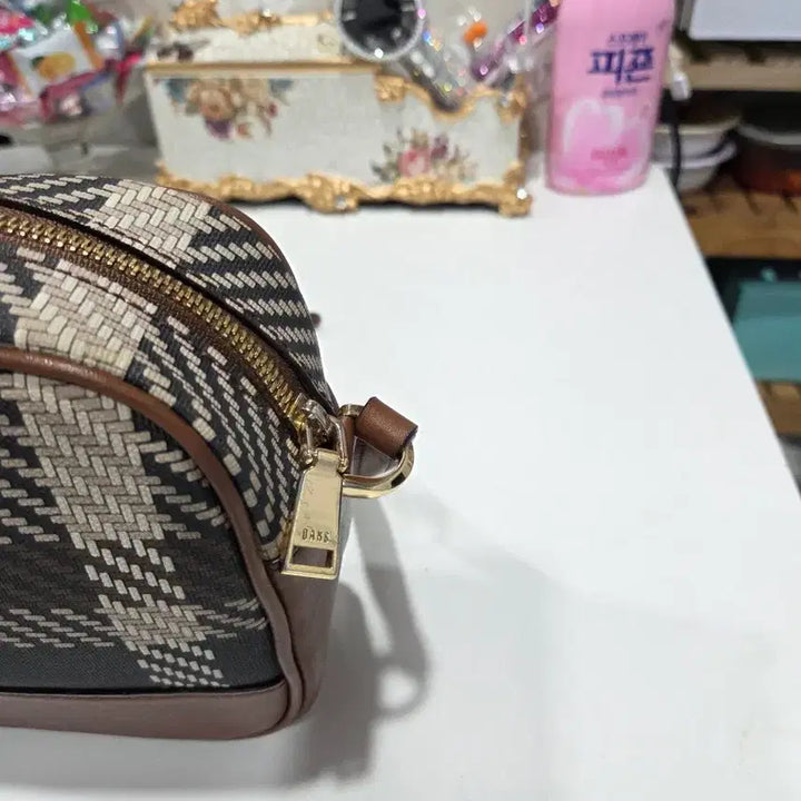 [BUNJANG] Daks Leather Crossbody Bag / 닥스크로스가방