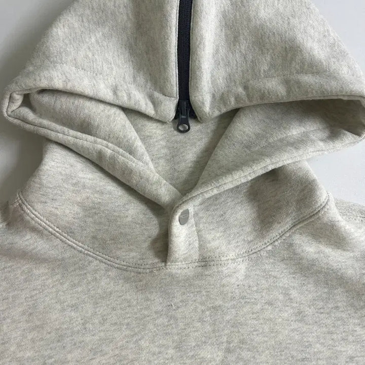 [BUNJANG] Opening Project Ivory Hoodie / 오프닝 프로젝트 후드 아이보리