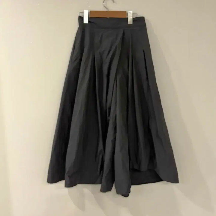 [BUNJANG] TIMEPOSTMODERN Black Flare Long Skirt / 타임포스트모던 블랙 플레어 롱 스커트 64-94